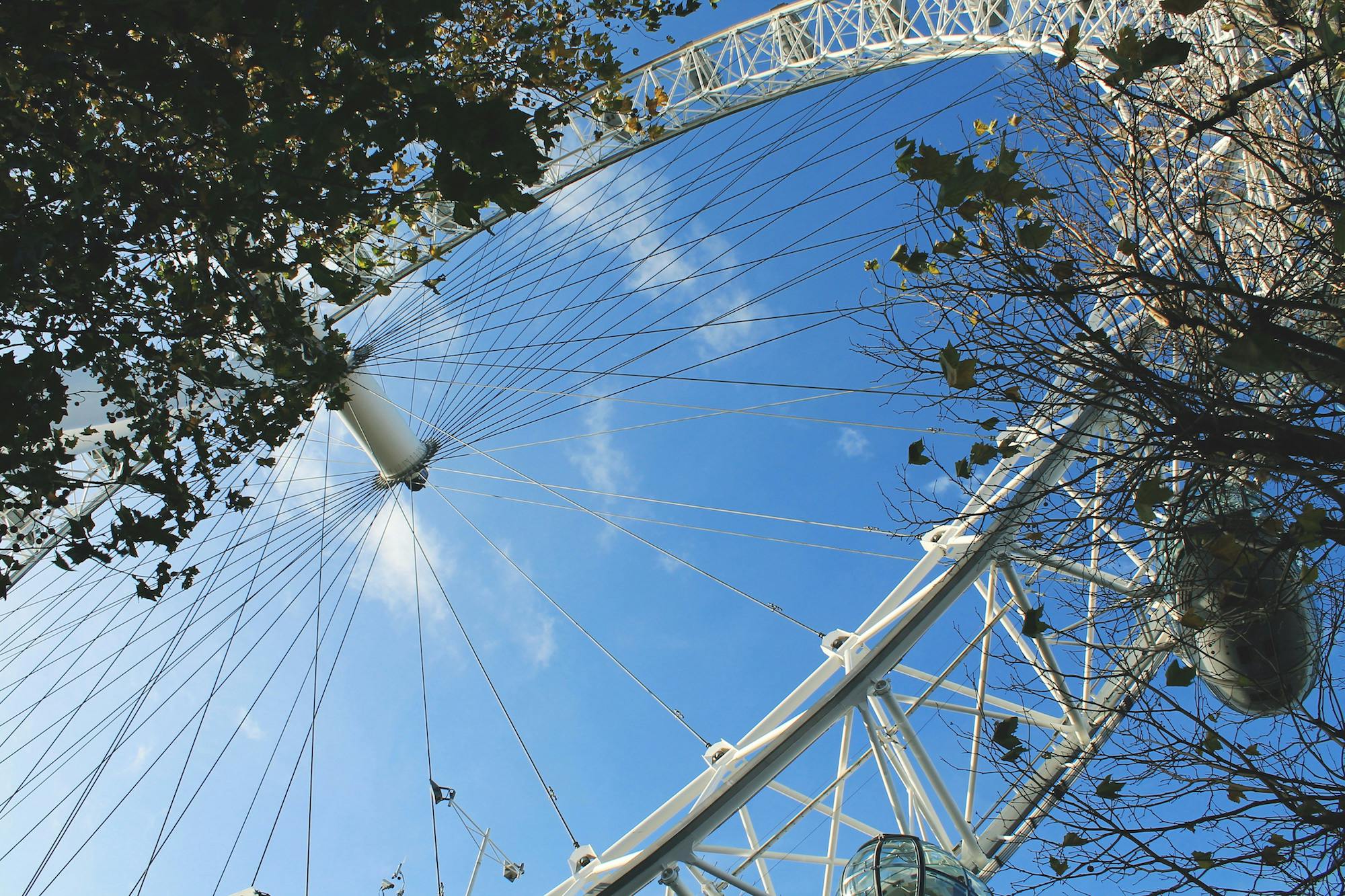 The London Eye is one of the most Instagrammed building in London, on day 2 of your itinerary head here to snap some amazing pictures.